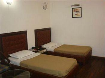 Hotel Metro Continental Δελχί Εξωτερικό φωτογραφία